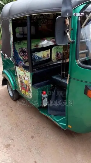 Bajaj Re 2004 Three Wheel (Used)