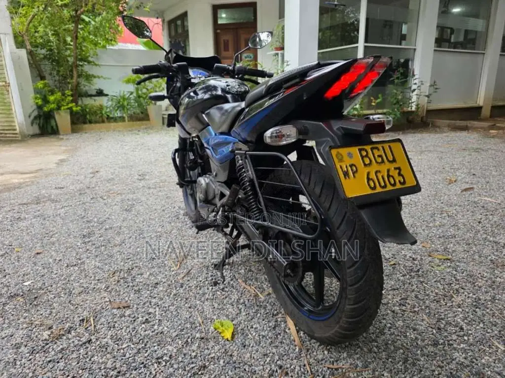 Bajaj Pulsar 150 2018 Motorbike (Used)