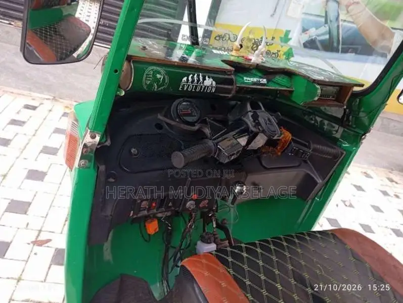 Bajaj RE 4 Stroke 2008 Three Wheel (Used)