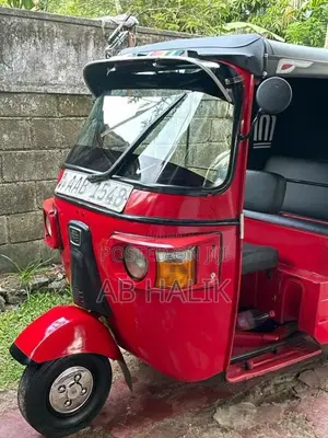 Bajaj RE 205 2012 Three Wheel (Used)