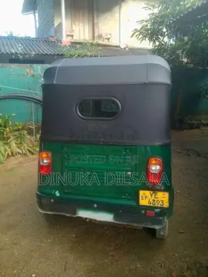 TVS King 2010 Three Wheel (Used)