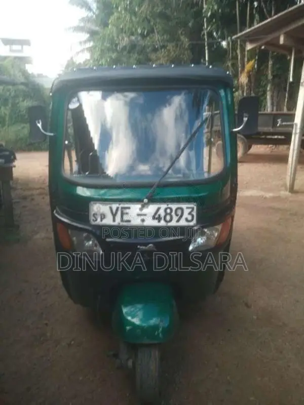 TVS King 2010 Three Wheel (Used)