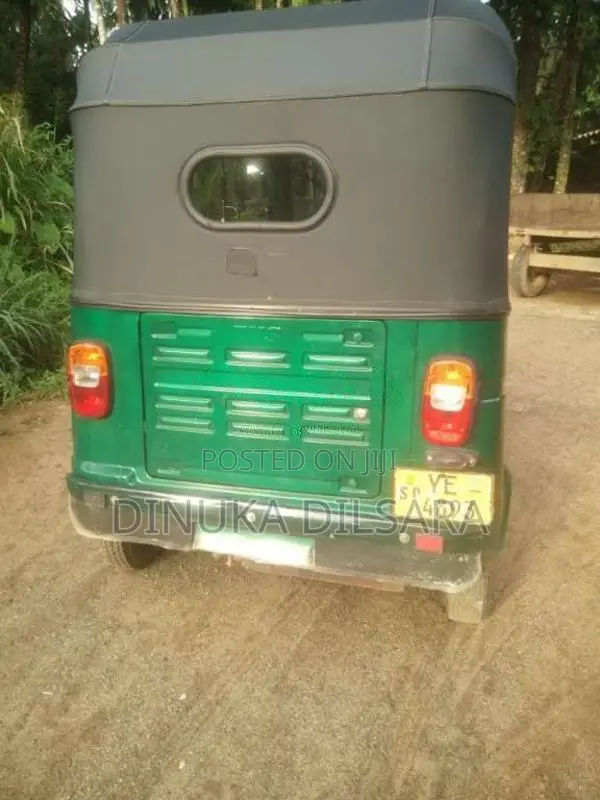 TVS King 2010 Three Wheel (Used)
