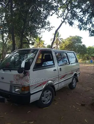 Nissan Vanette 1987 Van (Used)