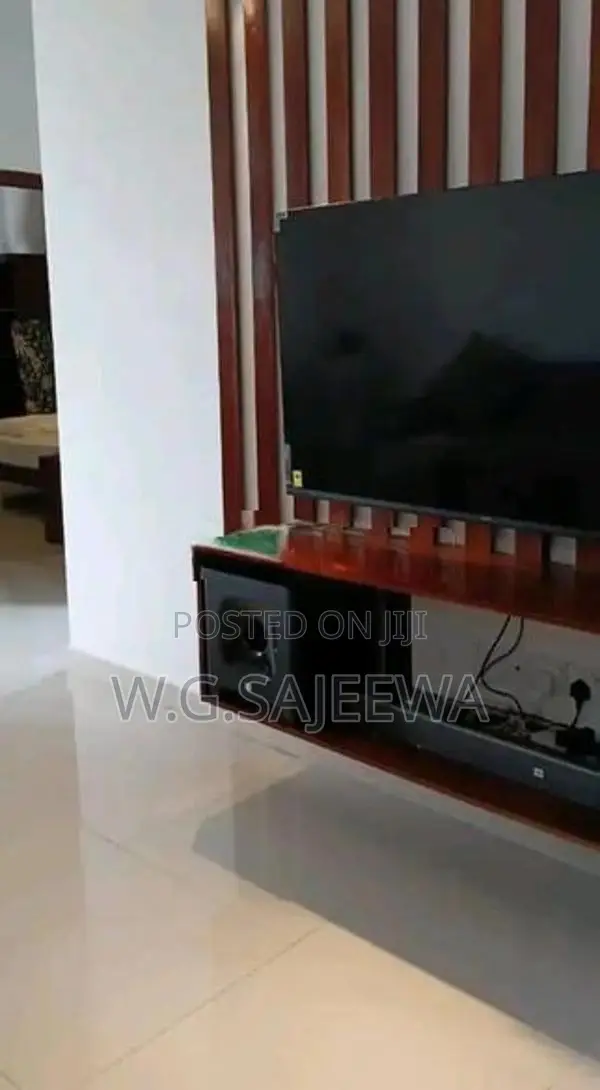 Brand New Luxury apartment house rent in Kandana