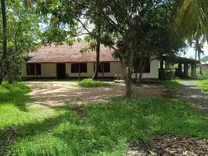 House with Land for Sale Nikaweratiya