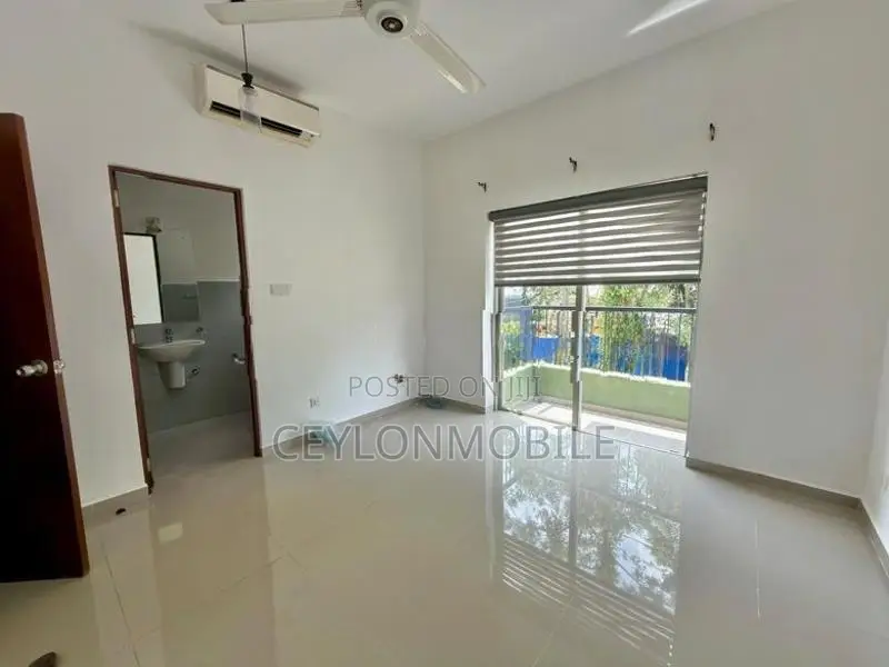 UNFURNISHED 3-BEDROOM APARTMENT FOR SALE IN ARIYANA RESORT ATHURUGIRIY