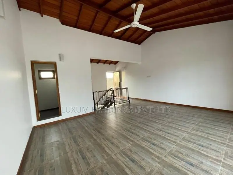 Fully A/C Brand New House For Rent In Battaramulla [ 2275C ]