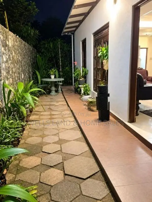 2 Bedrooms House For Sale - Makola Kiribathgoda
