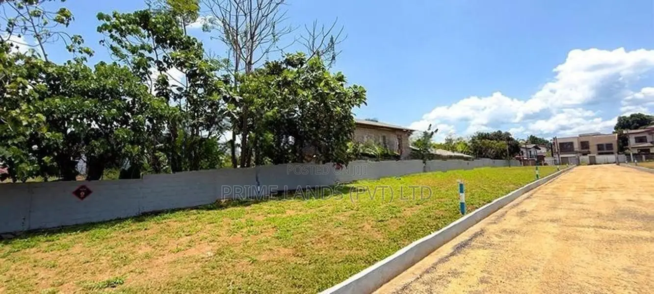 නේවාසික බිම් කොටස් විකිණීම හෝමාගම