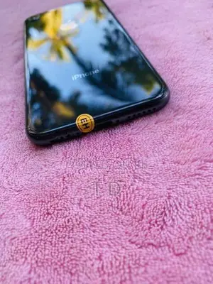 Apple iPhone 8 64GB (Used)