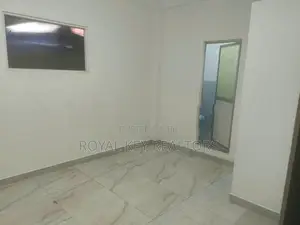 03 Bedroom - Unfurnished House For Rent In Colombo 06