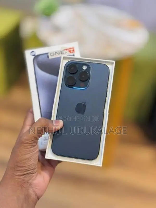 Apple iPhone 15 Pro 256GB (Used)