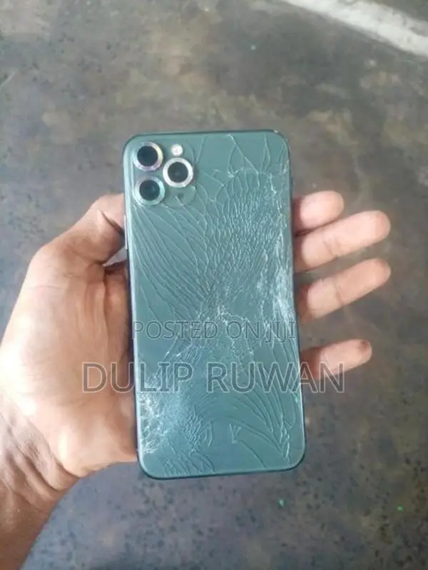 Apple iPhone 11 Pro Max (Used)