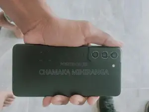 Samsung Galaxy S21 FE (Used)