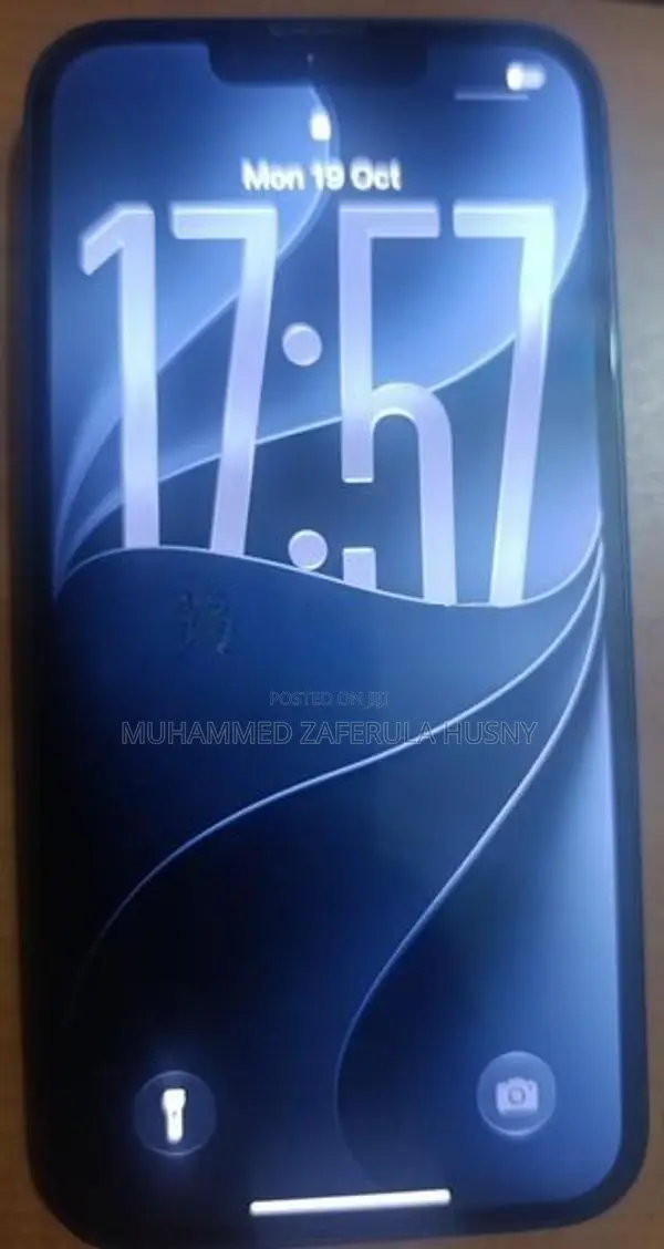 Apple iPhone 14 (Used)