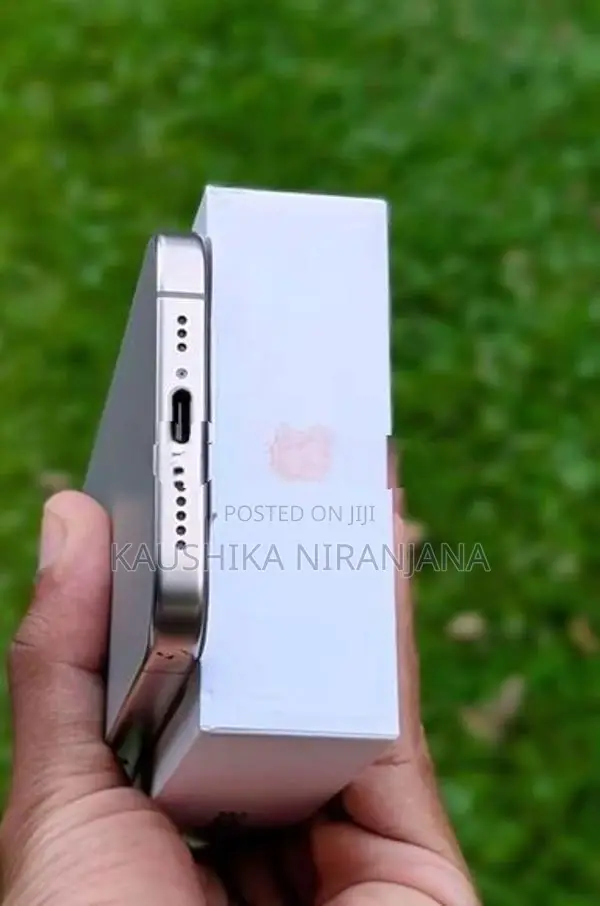 Apple iPhone 15 Pro (Used)