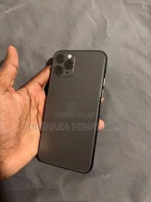 Apple iPhone 11 Pro (Used)