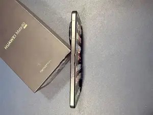 Huawei Huwaei Mate 80 (Used)
