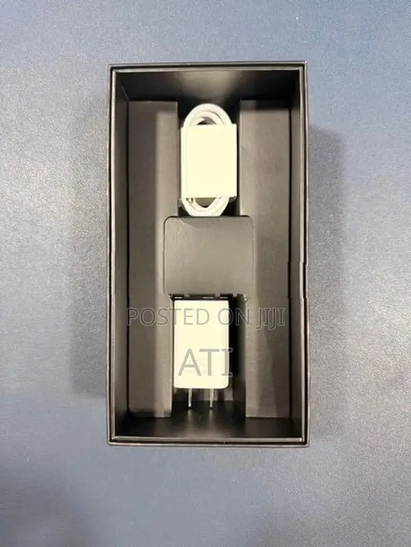 Huawei Huwaei Mate 80 (Used)