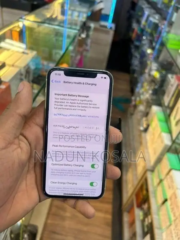 Apple iPhone 11 Pro 256GB (Used)