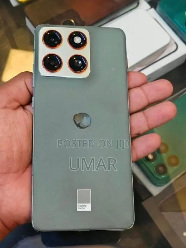 Moto Edge 70 (Used)