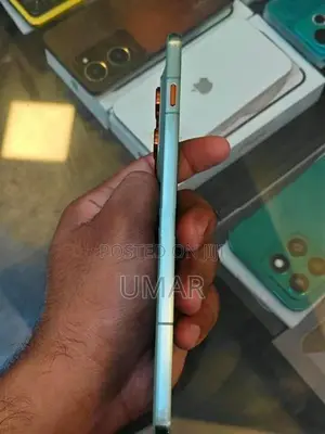 Moto Edge 70 (Used)