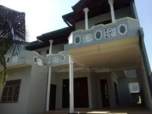 5 Bedroom House to Rent Homagama