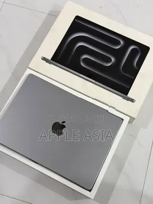 Apple MacBook Pro m3 (Used)
