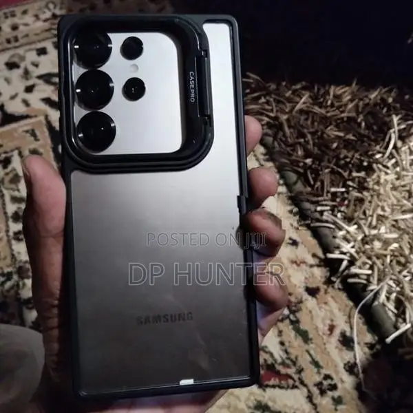 Samsung Galaxy S25 Ultra (Used)
