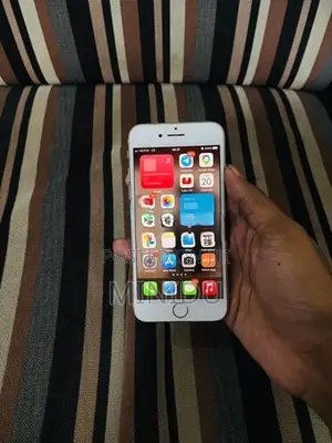 Apple iPhone 8 (Used)