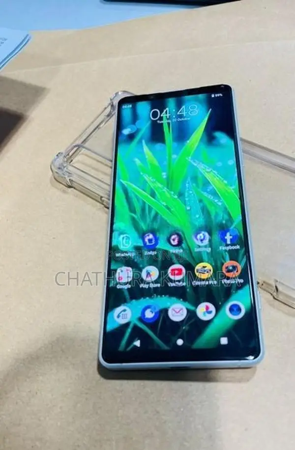 Sony Xperia 1 II 8GB 128GB (Used)