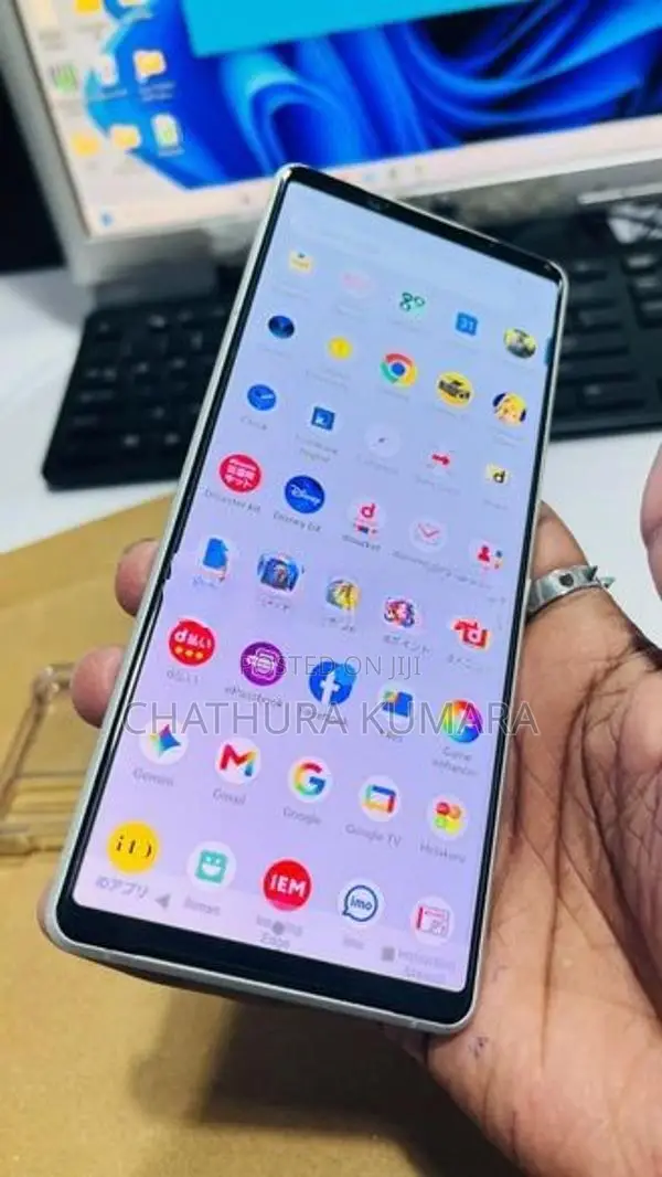 Sony Xperia 1 II 8GB 128GB (Used)