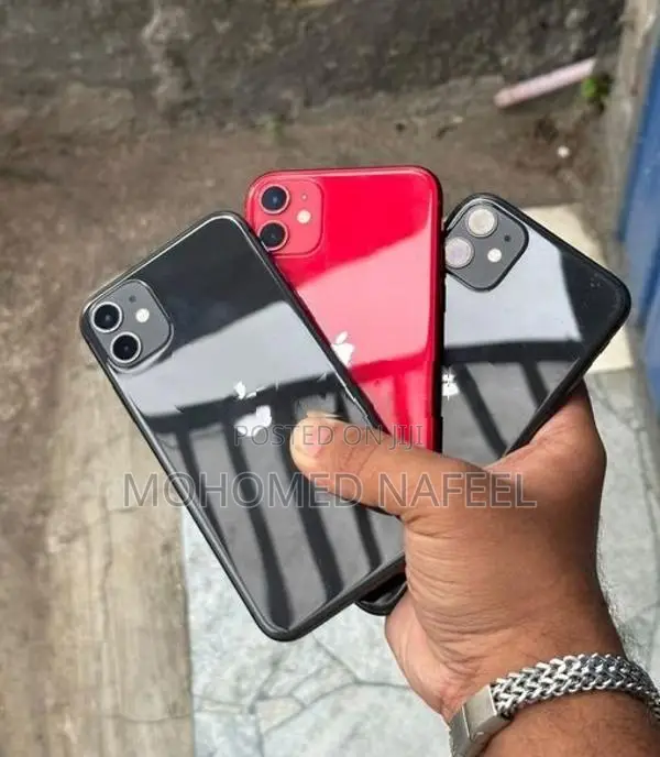 Apple iPhone 11 (Used)