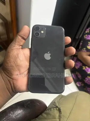 Apple iPhone 11 (Used)