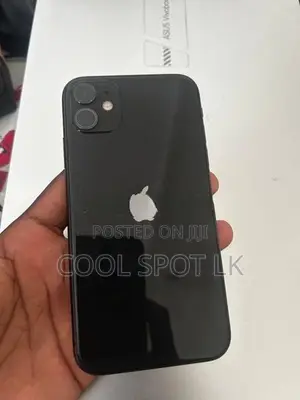 Apple iPhone 11 (Used)