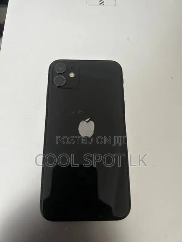 Apple iPhone 11 (Used)