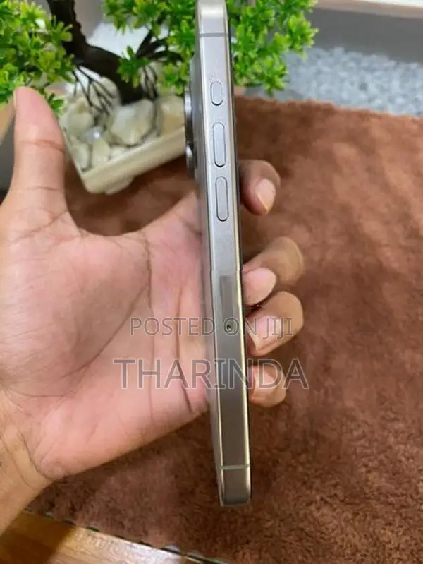 Apple iPhone 15 Pro 128GB (Used)