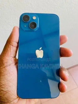 Apple iPhone 13 (Used)