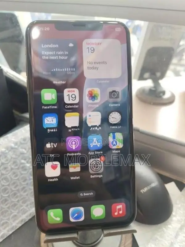 Apple iPhone XS Max (Used)