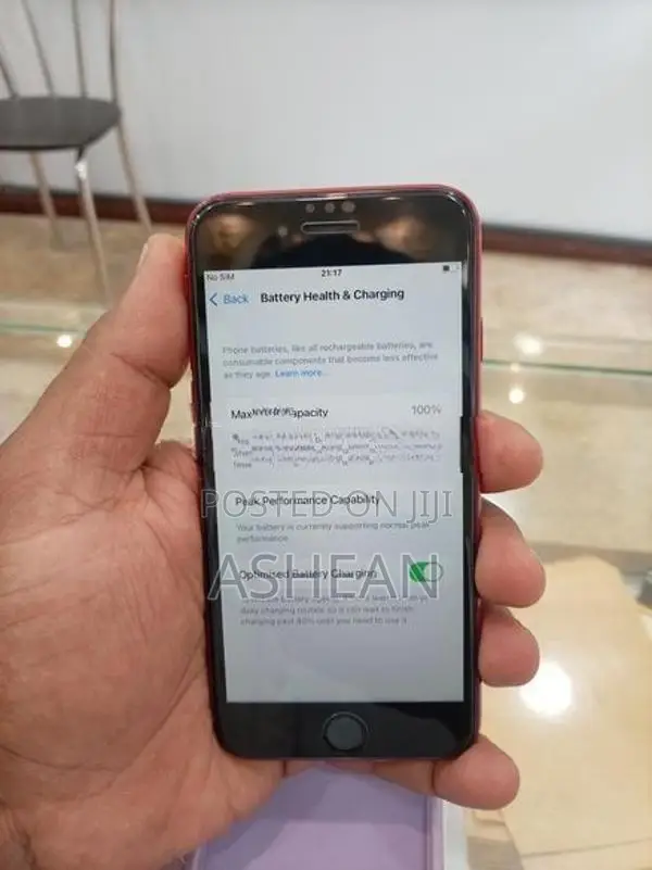 Apple iPhone 8 (Used)