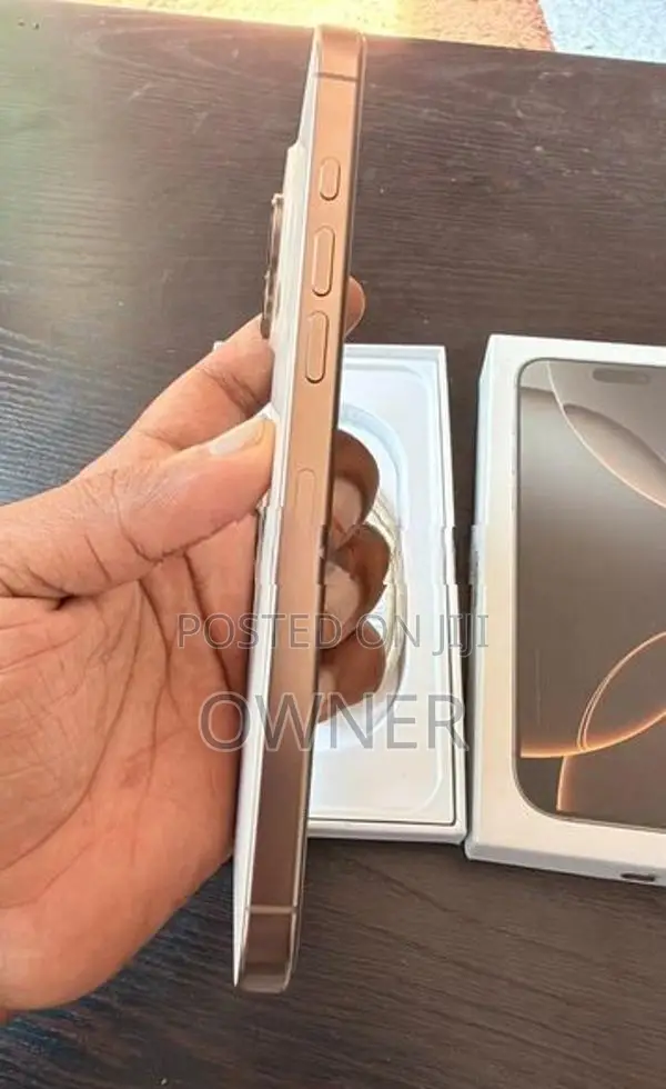 Apple iPhone 16 Pro Max (Used)