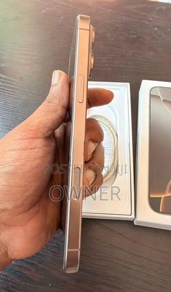Apple iPhone 16 Pro Max (Used)
