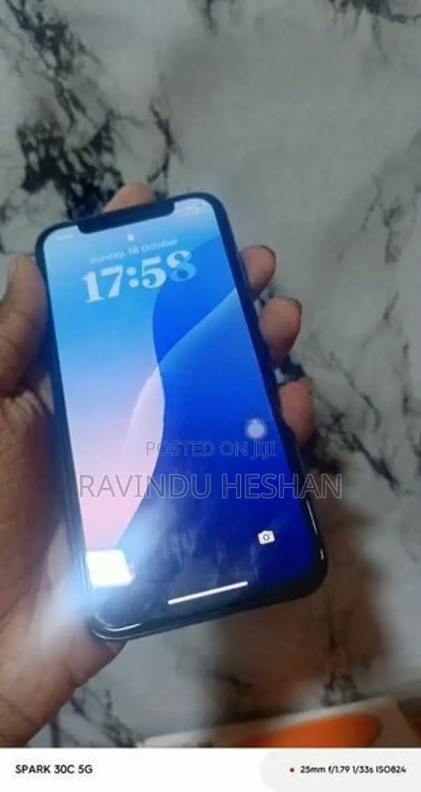 Apple iPhone XS (Used)