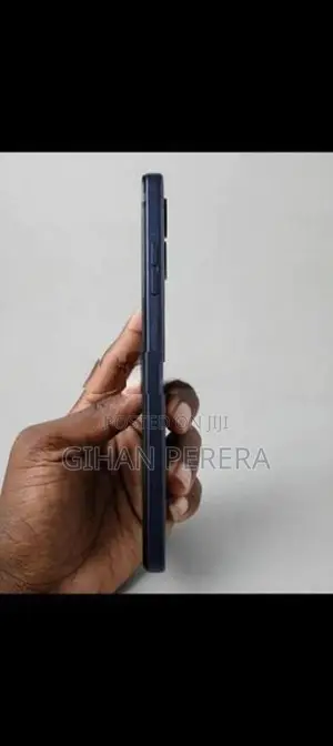 Moto G04s (Used)