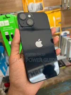 Apple iPhone 14 (Used)