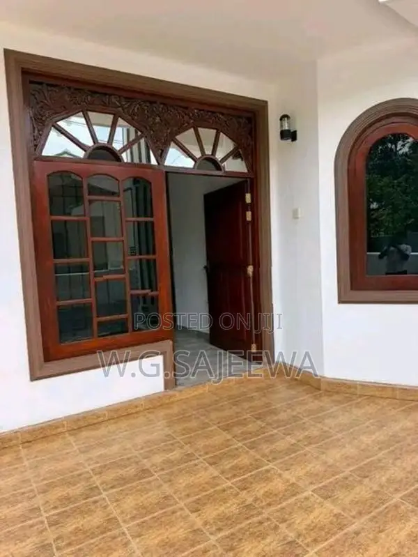 Residential or office/Staff/ Business house rent in Negombo Town
