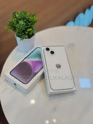Apple iPhone 14 128GB | Starlight (Used)