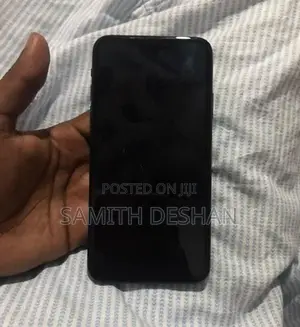 Apple iPhone 11 Pro Max (Used)