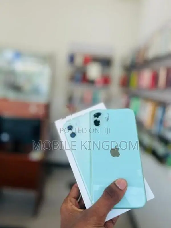 Apple iPhone 11 128GB (Used)